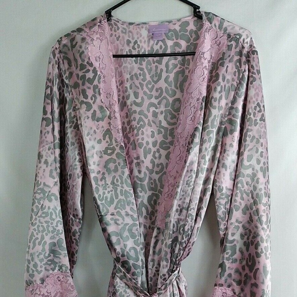 Women's Amoureuse Satin Robe Size Medium (14/16)